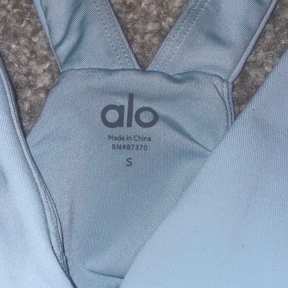 alo real bra tank chalk blue - Picture 2 of 2